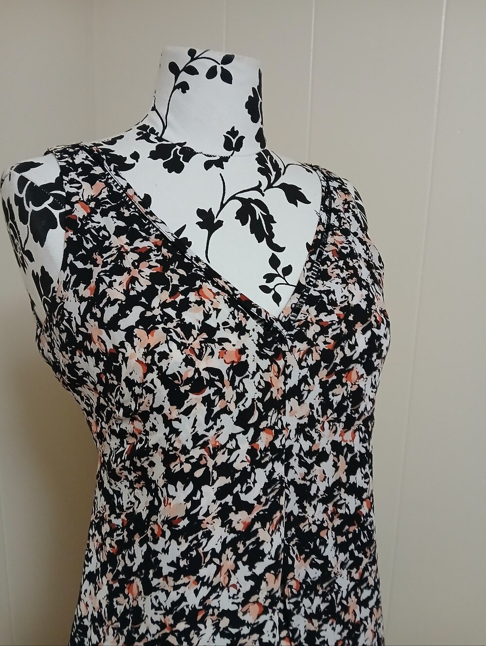 White House Black Market High Low Maxi Dress - Picture 4 of 7